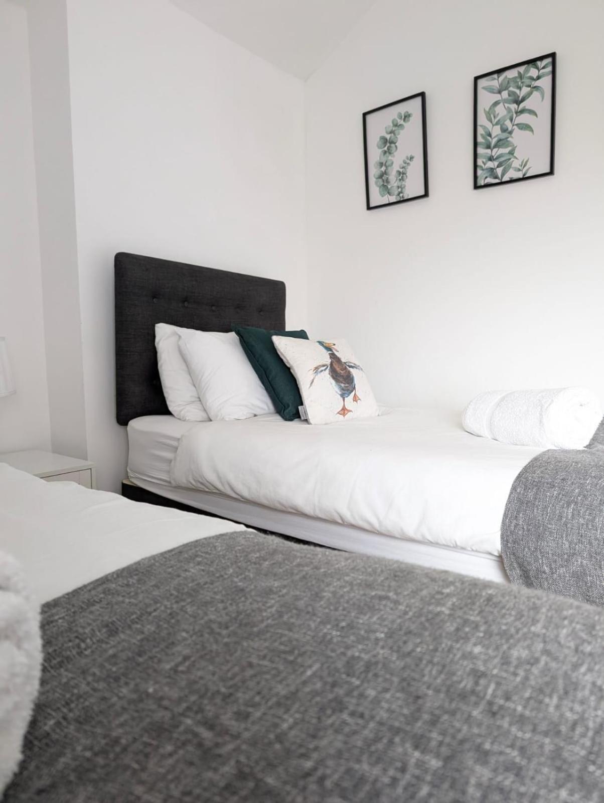 唐克斯特3Br-St Johns Hse-Free Parking-Workers-Kitchen-Wifi-Dog Friendly公寓 外观 照片