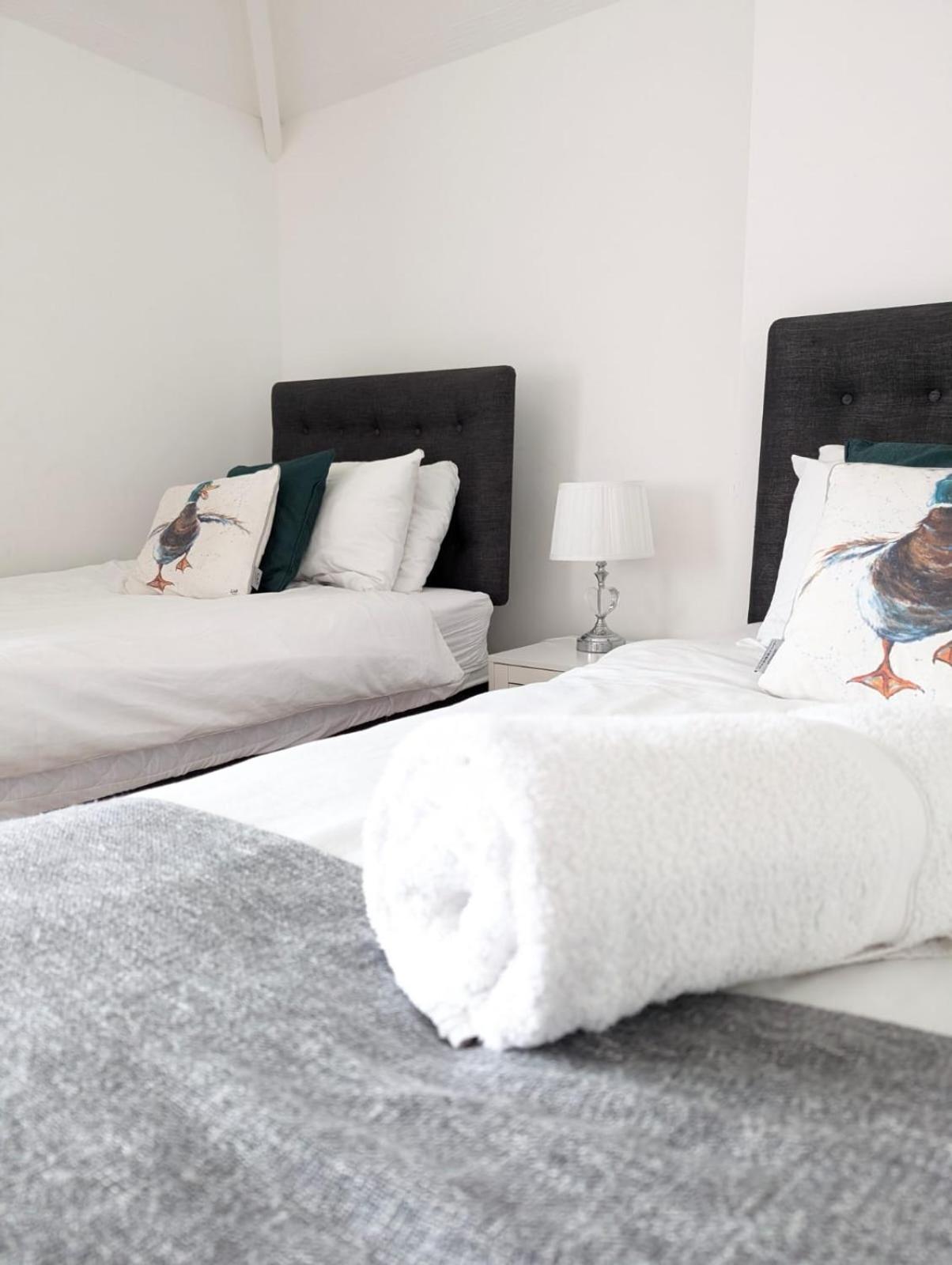 唐克斯特3Br-St Johns Hse-Free Parking-Workers-Kitchen-Wifi-Dog Friendly公寓 外观 照片